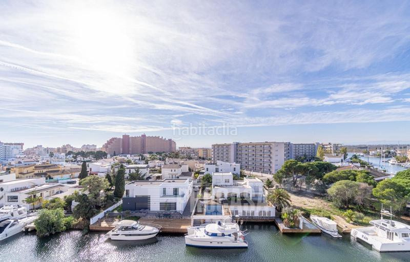 Foto c8c9203b-d19a-43ae-b19d-baddda9723d1. Attique avec chauffage parking piscine dans Santa Margarida Roses