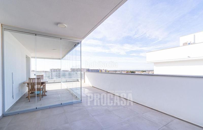 Foto dbff9c54-9005-4bbf-b692-bbafec5fb8bb. Attique avec chauffage parking piscine dans Santa Margarida Roses