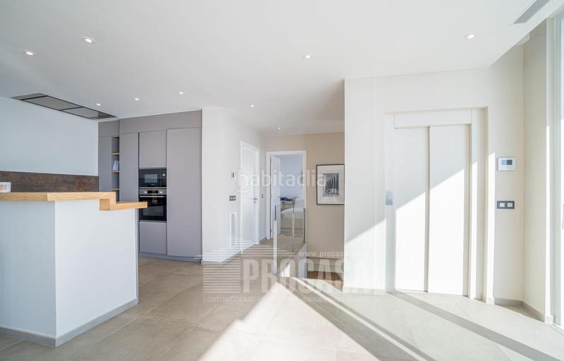 Foto 2cf3fe3f-f83b-4783-8a0b-8f81dcf3e508. Chalet mit heizung parking pool in Puig Rom-Canyelles-Almadrava Roses