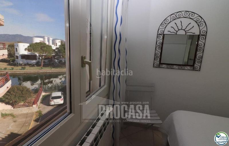 Foto 1a34e0ea-dc80-4cbd-bd13-31d6fb4ef189. Piso encantador apartamento en venta con vistas al canal en Empuriabrava