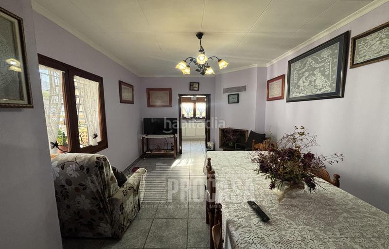 Foto 5a39179c-9df8-4bbb-94b2-f62f56487d4c. Chalet casa en el corazón de palausaverdera en Palau-saverdera