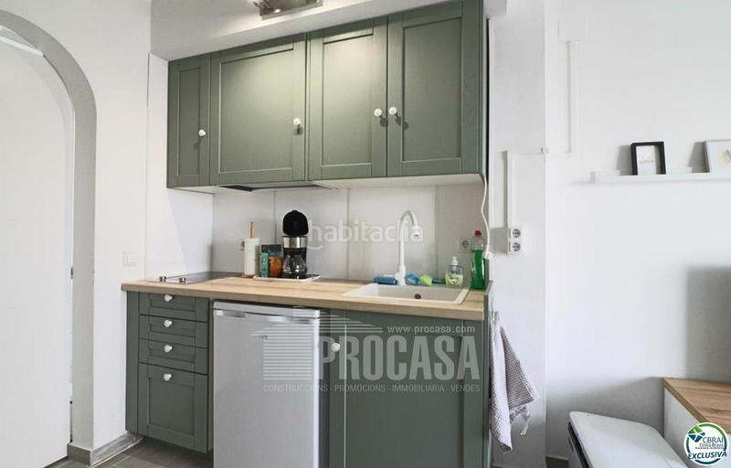 Foto e47c21a4-e17f-483c-b32f-338174ac1b42. Chalet encantadora casa renovada en 2024, en Sant Maurici Empuriabrava