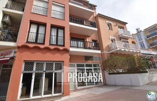Locale commerciale  Gran reserva. Local convertido en vivienda con plaza de parking en gran reserv