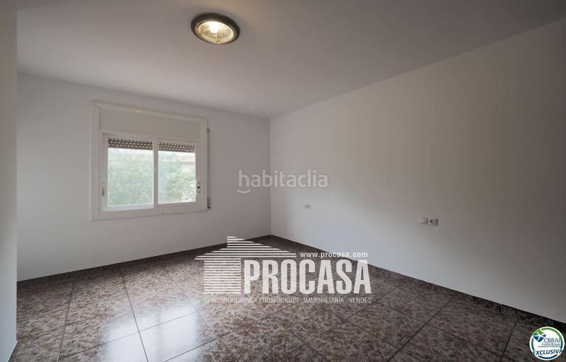 Foto 04faf4a3-8c81-478e-b039-d0a9913ea2d1. Piso apartamento amplio céntrico y a 250 m de la playa en Roses