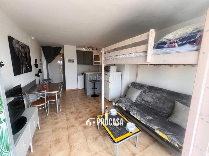 Foto 9b8ffbfa-e26a-4134-8b50-36049887d79c. Piso acogedor estudio con terraza privada y vistas panorámicas al mar en Empuriabrava