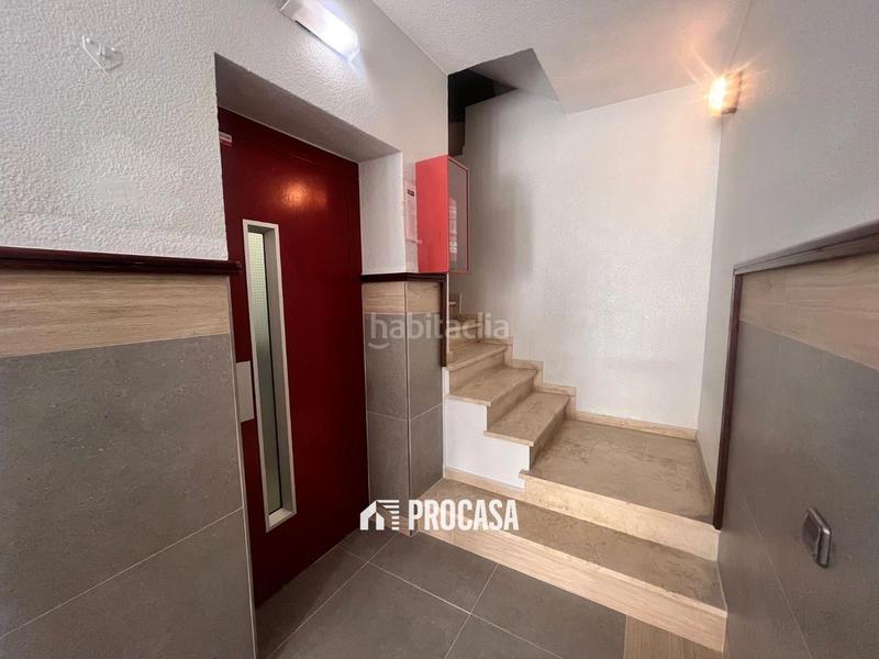 Foto ac1d5747-cbcd-4ba9-aea5-0e4b33654d5c. Piso acogedor estudio con terraza privada y vistas panorámicas al mar en Empuriabrava