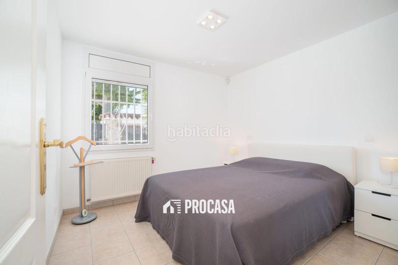 Foto 52531dff-cc8c-4bf5-8335-83a90006036f. Chalet villa de lujo con amarre privado y piscina tu refugio mediterráneo! en Empuriabrava