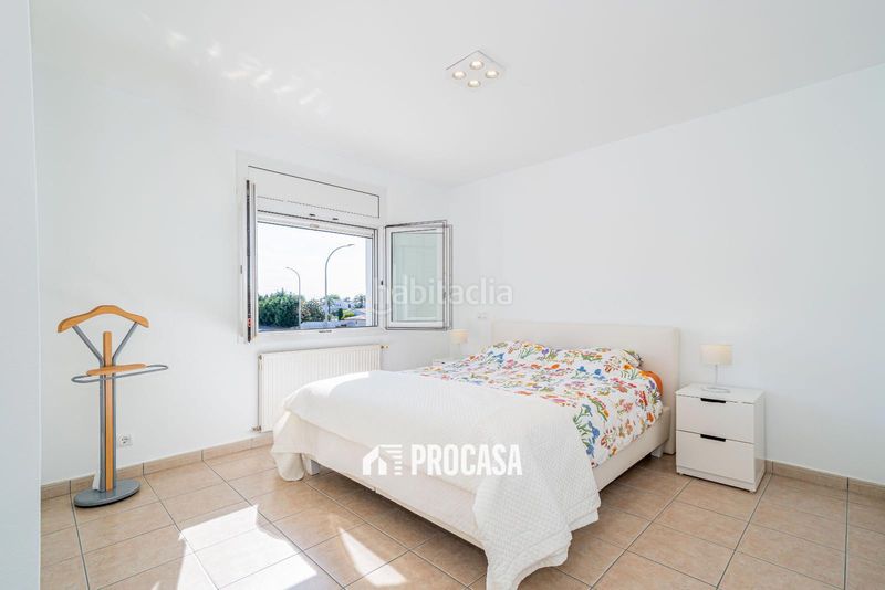 Foto 6f2e2873-64c9-4679-8ad0-798ca7c83324. Xalet amb calefacció aparcament piscina a Tordera - Fluvià - Llobregat Empuriabrava