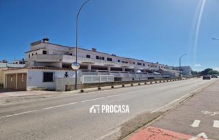 Aparcament cotxe  Illa cartago. Único en empuriabrava, zona isla cartago