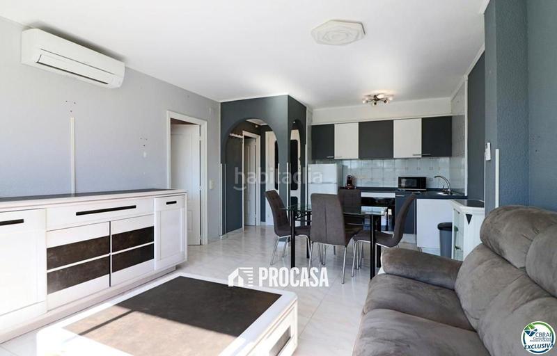 Foto 290cdf1e-1a9a-4db6-8be0-2bfc740973ff. Piso apartamento acogedor con vistas despejadas en una zona tranquila, en Empuriabrava