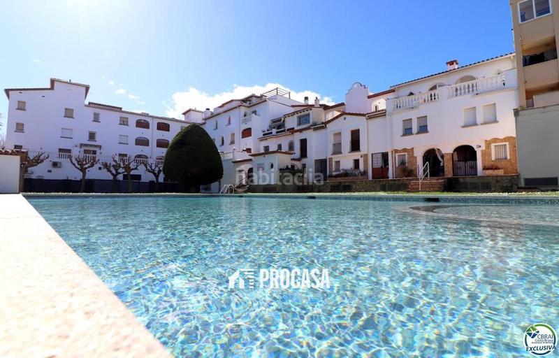 Foto 5d4e9c1c-81b3-4571-ac77-8bb59ea6c085. Piso apartamento acogedor con vistas despejadas en una zona tranquila, en Empuriabrava