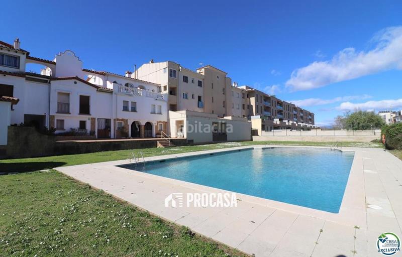 Foto ae840fdb-3e78-4efd-b444-671b27fece20. Piso apartamento acogedor con vistas despejadas en una zona tranquila, en Empuriabrava