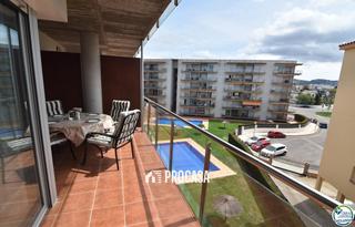 Appartement  Del cap blanc. Apartamento con dos habitaciones en el edificio de les marines m