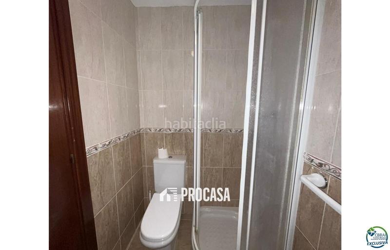 Foto 947116d3-11d7-449a-9922-6558278a4d0d. Piso  en primera línea con vistas al mar, garaje y piscina en Empuriabrava