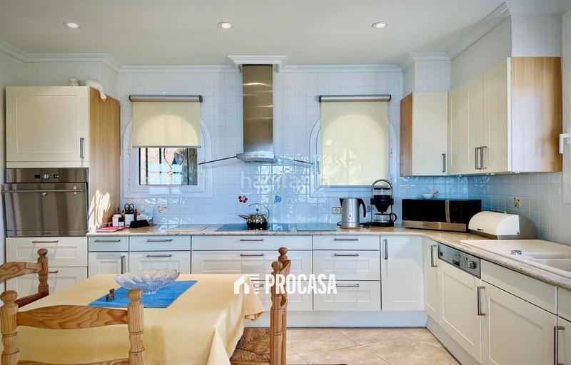 Foto 42a53fac-688e-47e6-860f-7d6e66bde6fd. Chalet avec chauffage parking piscine dans Puig Rom-Canyelles-Almadrava Roses