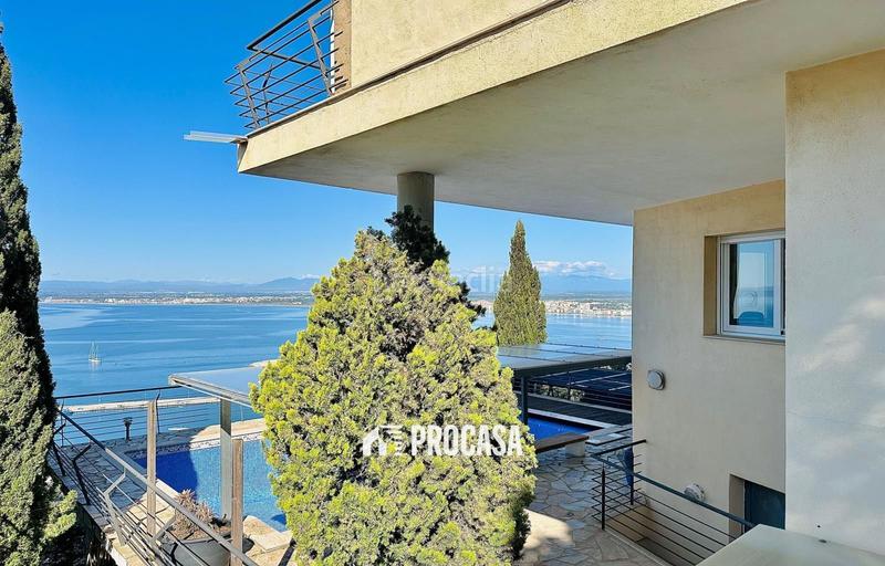 Foto 5c146236-7856-4115-aa7c-7e53d9d62f4d. Chalet avec chauffage parking piscine dans Puig Rom-Canyelles-Almadrava Roses