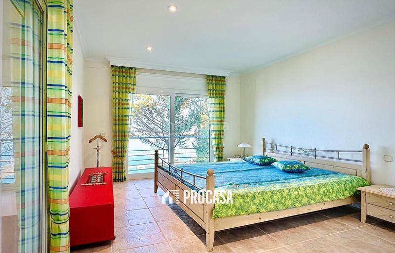 Foto e86da0a9-c850-49ff-b850-ba0ca44fe844. Chalet avec chauffage parking piscine dans Puig Rom-Canyelles-Almadrava Roses