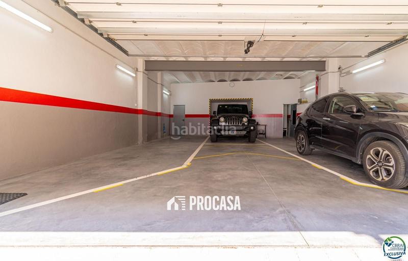 Foto 4a77af0d-9d50-46b2-aa0d-3f7f674a2dc0. Appartement avec chauffage parking dans Centre Roses