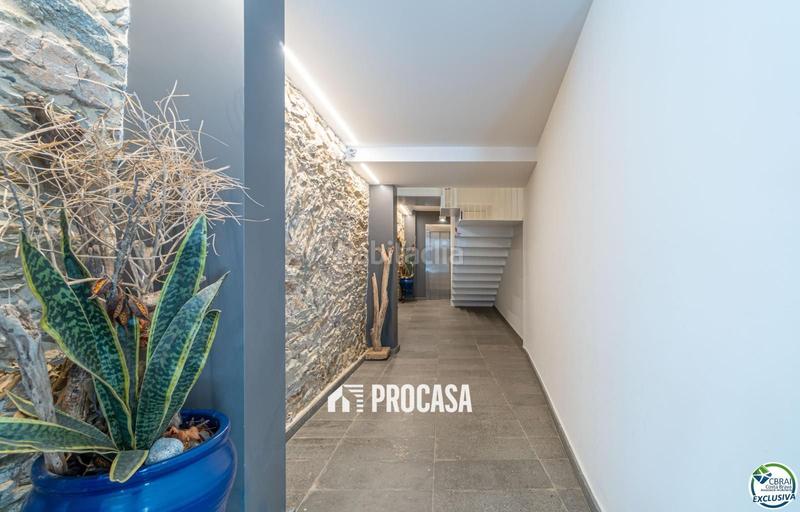 Foto 9f614f02-d835-4986-9919-b068c48f330e. Appartement avec chauffage parking dans Centre Roses