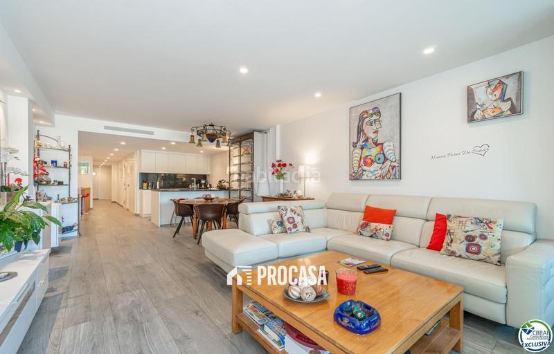 Foto fbadc5e9-b45b-4c3c-99e0-ee6db504d4ae. Appartement avec chauffage parking dans Centre Roses