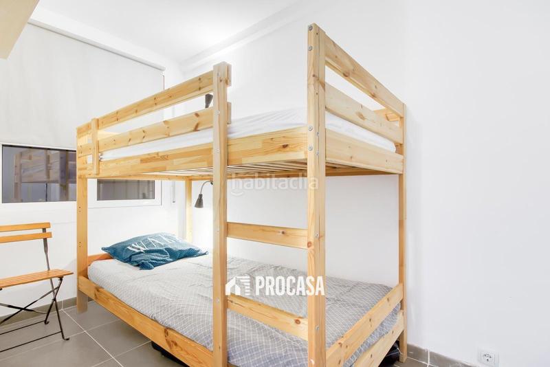 Foto ab301e03-aeb9-4eb6-8097-a57570df62ca. Piso apartamento reformado con vistas al mar y licencia turística, en Roses