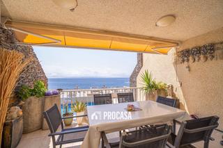 Pis  Canyelles. Apartamento en canyelles con vista mar y piscina, con licencia t