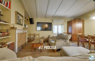 Chalet  Vilella. Casa rústica con mucho encanto en el centro de peralada