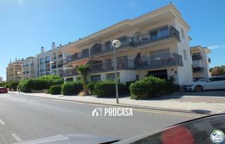 Piso  Berganti. Apartamento a pocos metros de la playa situado en santa margarit