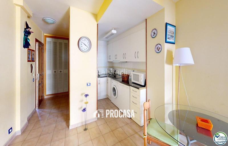 Foto e9749da1-569a-48a2-b1ae-71304a6470b6. Piso estudio en venta a pocos metros del paseo marítimo en Roses