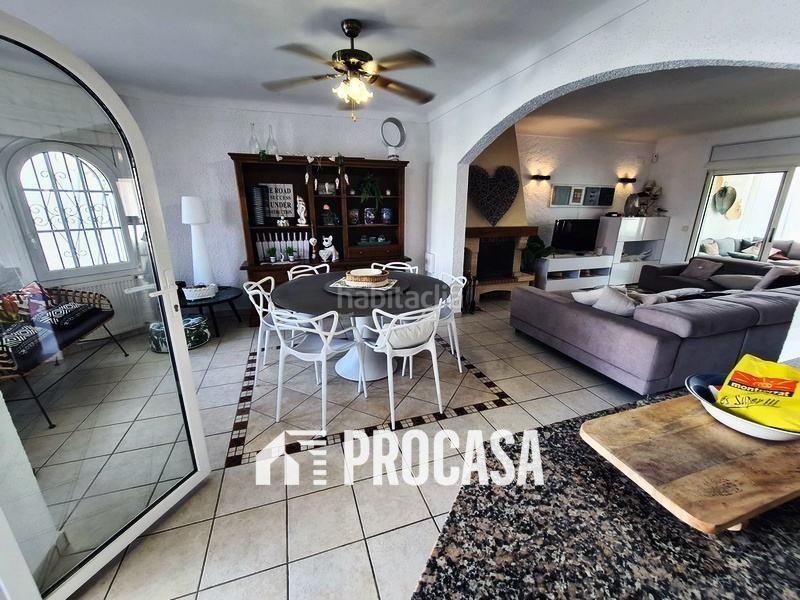 Foto 369b18d0-521d-4567-be0b-bb897a5b68c4. Xalet amb calefacció aparcament piscina a Port Grec - Port Moxó Empuriabrava