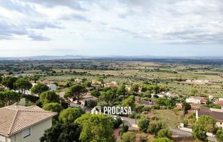 Landgut  Del nord. Parcela exclusiva con vistas al mar y la montaña  2.055m2