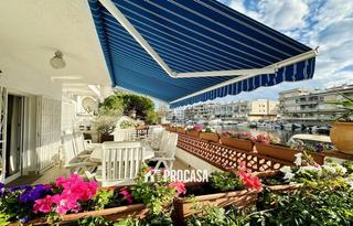 Piso  Port empordà. Amplio apartamento con garaje y amarre, empuriabrava