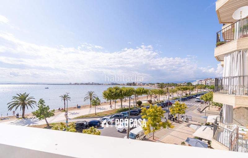 Foto 41a3b382-e509-403b-83e8-98da273789af. Flat with heating in Centre Roses