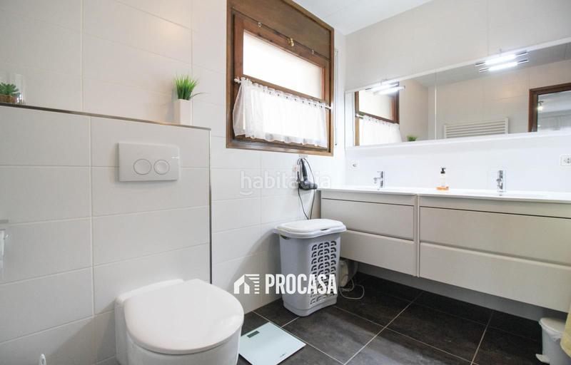 Foto 30501be9-685b-42e9-b830-6d59dce4871f. Xalet amb calefacció aparcament piscina a Francolí - Freser - Noguera Empuriabrava