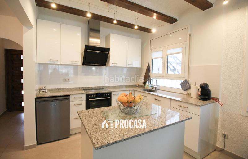 Foto 75a4e78e-cfd5-4e60-ae3f-ce35eaf3cb51. Xalet amb calefacció aparcament piscina a Francolí - Freser - Noguera Empuriabrava