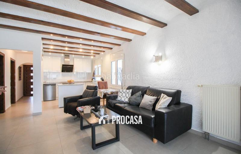 Foto 9cdd9056-3a13-4d27-9e62-9b4473b5fc20. Xalet amb calefacció aparcament piscina a Francolí - Freser - Noguera Empuriabrava