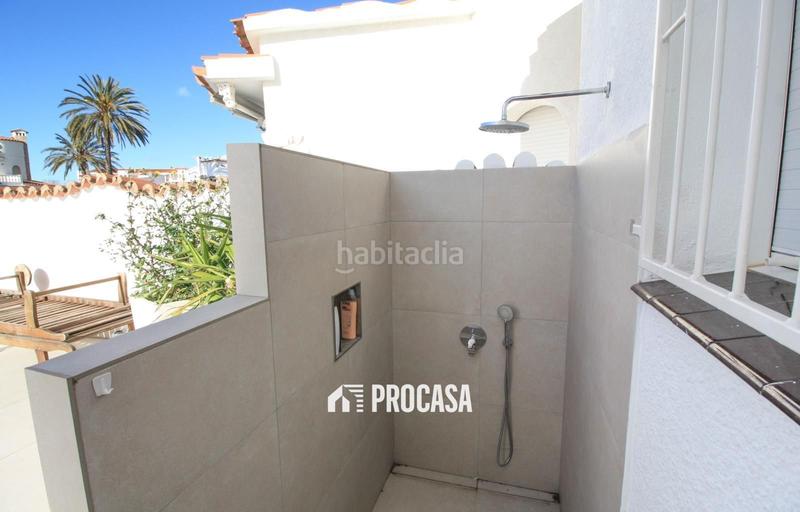 Foto a101ed23-501b-4e23-b4cb-ab62136b3619. Xalet amb calefacció aparcament piscina a Francolí - Freser - Noguera Empuriabrava