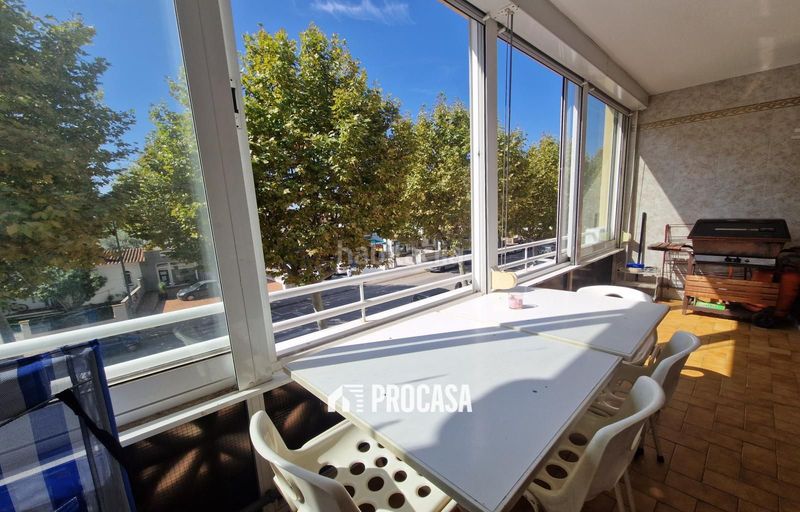 Foto 30abed10-9f02-42c5-88fc-4eed7ed2a39c. Piso apartamento con vistas al puerto y amarre privado en Empuriabrava