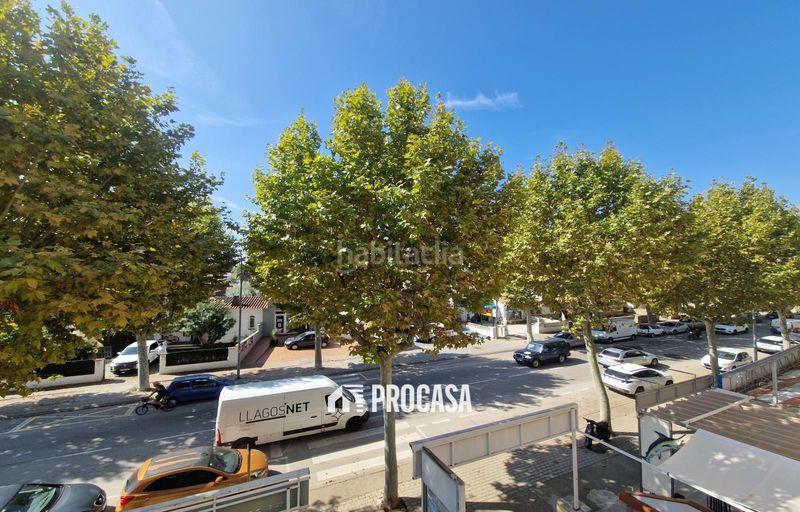Foto 363ff33d-9567-4299-8159-117a7537fb7b. Piso apartamento con vistas al puerto y amarre privado en Empuriabrava