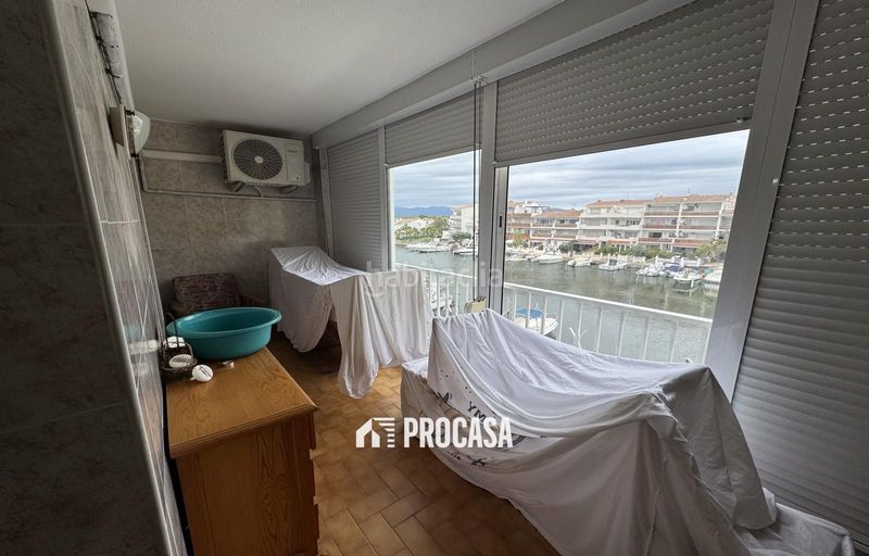 Foto 65118533-d211-4ee3-b57e-d75870f97a85. Piso apartamento con vistas al puerto y amarre privado en Empuriabrava