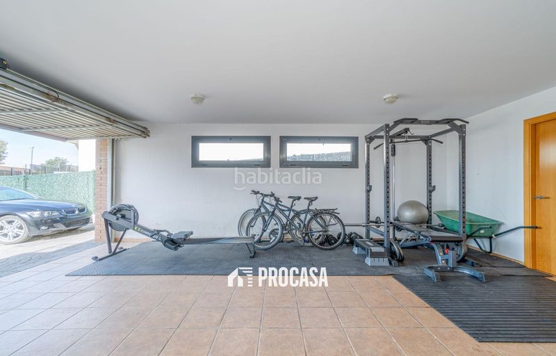 Foto 2f3e2b74-be8e-4daa-a88f-f866ba2632d5. Chalet lujosa casa a pocos metros del centro de palausaverdera en Palau-saverdera