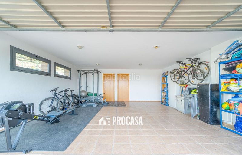 Foto 3714c835-9636-4aa4-bcde-55a1ec7cfb2a. Chalet lujosa casa a pocos metros del centro de palausaverdera en Palau-saverdera