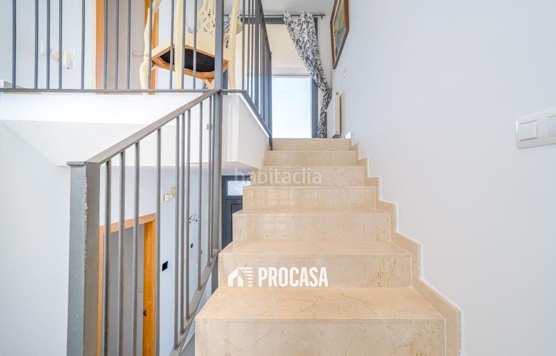 Foto efd617e9-98b9-4165-b2e4-1147cfe8dff1. Chalet lujosa casa a pocos metros del centro de palausaverdera en Palau-saverdera