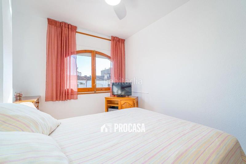 Foto 8574c7fb-8756-4ed1-8920-dd762b172c57. Etagenwohnung mit parking in Port Grec - Port Moxó Empuriabrava