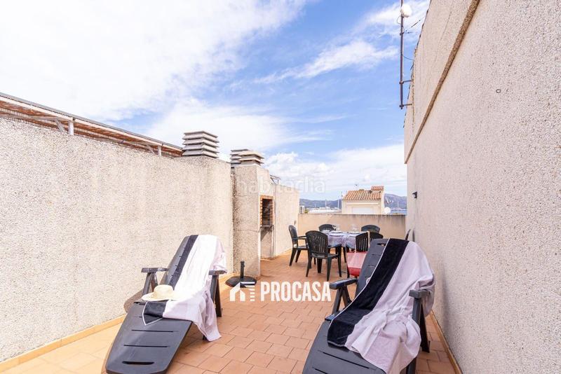 Foto ae0e5916-412b-40b8-a23e-cf9afa8ecb61. Etagenwohnung mit parking in Port Grec - Port Moxó Empuriabrava