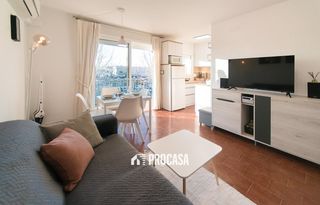 Appartement  Gran reserva. Piso renovado con 2 dormitorios en el centro de empuriabrava