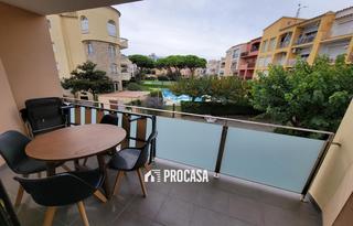 Piso  Gr reserva/c travessera. Apartamento moderno con licencia turística  a solo unos metros d