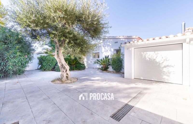 Foto 0e8344dd-77eb-468c-9347-92700b84f966. Chalet mit heizung parking pool in Tordera - Fluvià - Llobregat Empuriabrava