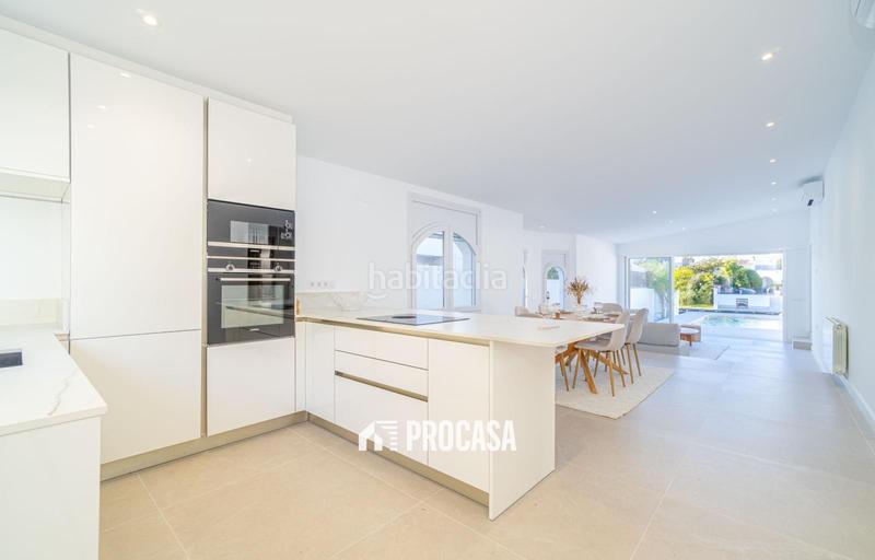 Foto bdda4df6-8f74-415f-a041-5fb44b8c23de. Chalet mit heizung parking pool in Tordera - Fluvià - Llobregat Empuriabrava