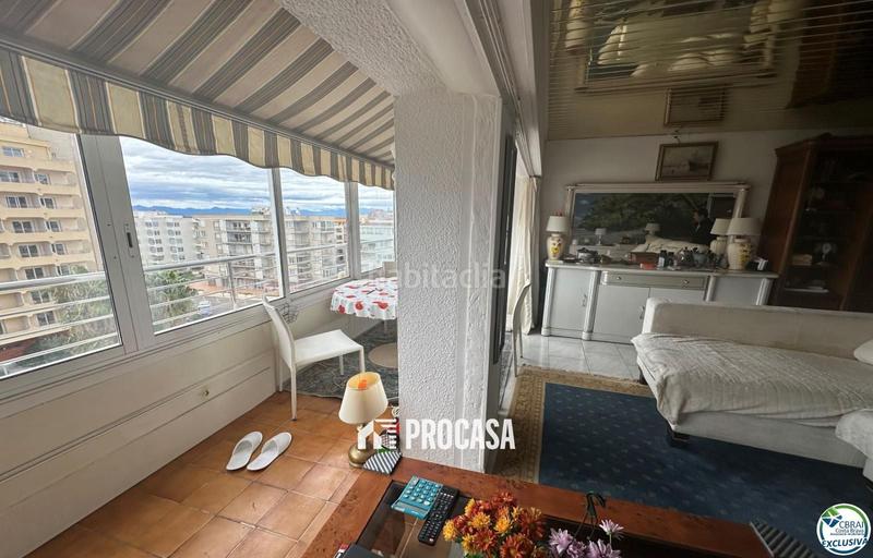 Foto fcbf87b0-6adc-4b33-b3c8-14d449a42a8f. Appartement avec piscine dans Santa Margarida Roses